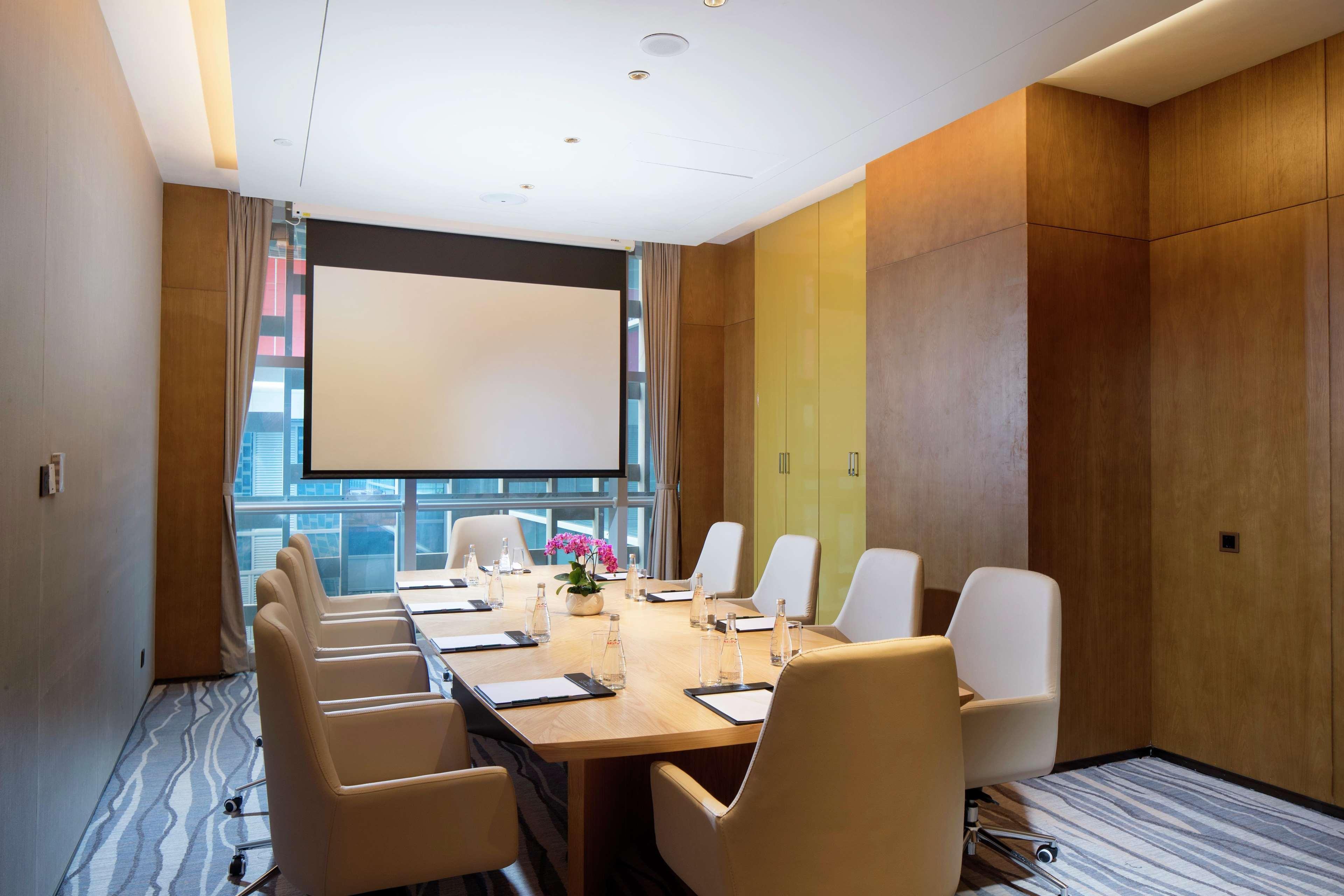 Hilton Garden Inn Zhuhai Hengqin Bagian luar foto