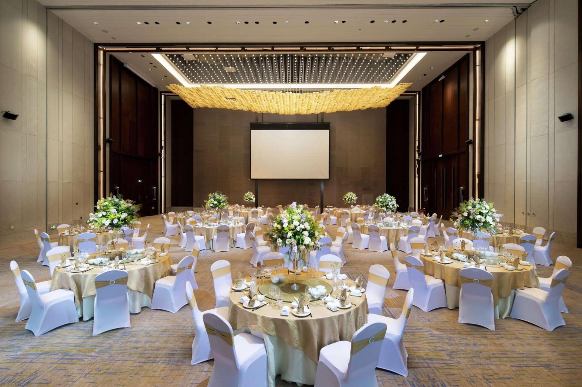 Hilton Garden Inn Zhuhai Hengqin Bagian luar foto